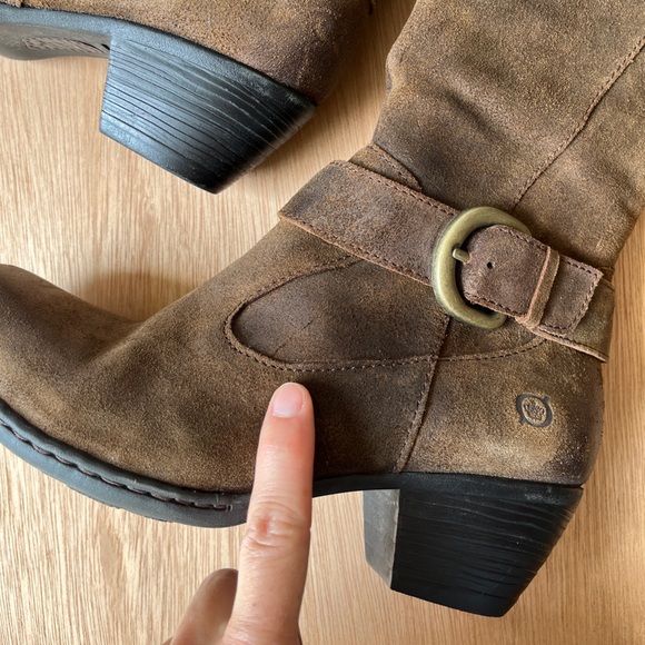 NEW Born Kylli Tobacco Suede Boots - Picture 14 of 16